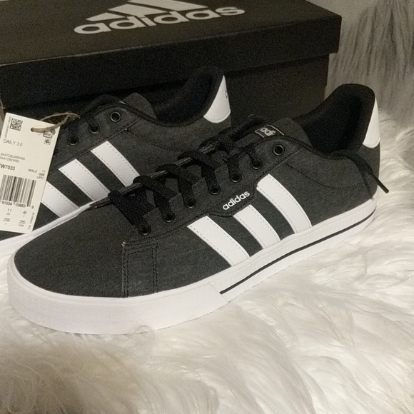 Adidas Daily 3.0 skateboard shoe